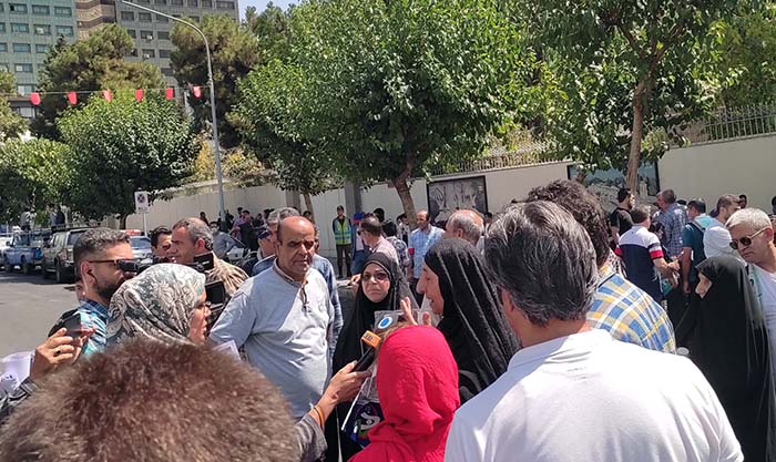 خانواده های خوزستانی در تجمع مقابل سفارت ترکیه