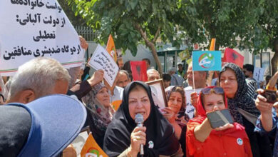 گردهمایی انجمن نجات مقابل سفارت ترکیه